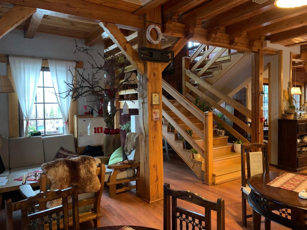 Hotel Tyrol I Restauracja Zycie Gruzji Osielsko Luaran gambar