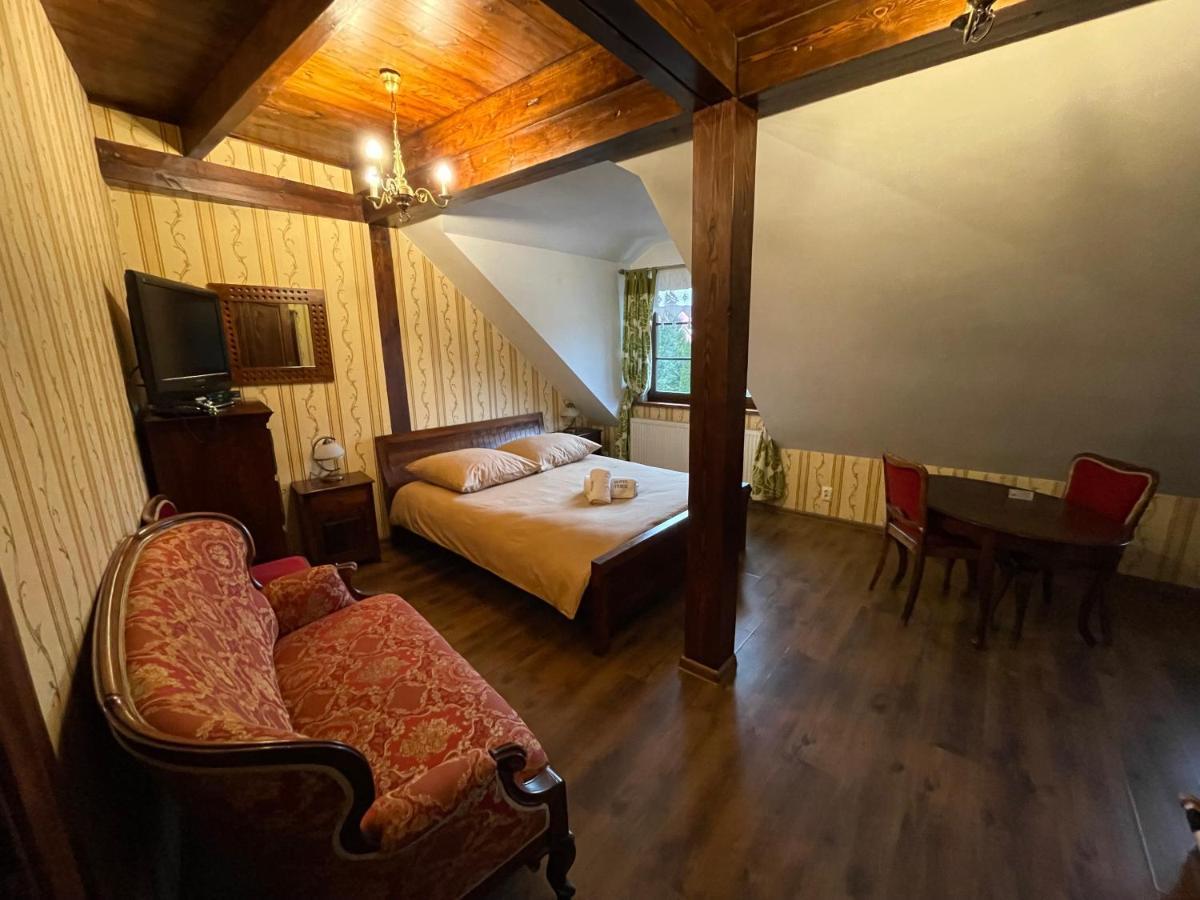 Hotel Tyrol I Restauracja Zycie Gruzji Osielsko Luaran gambar