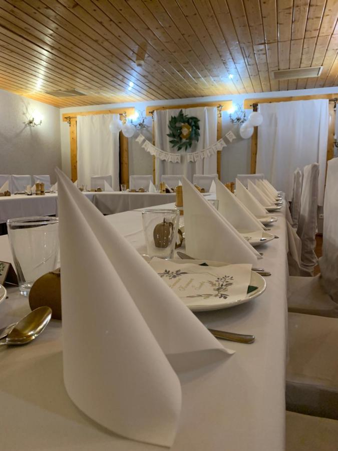 Hotel Tyrol I Restauracja Zycie Gruzji Osielsko Luaran gambar